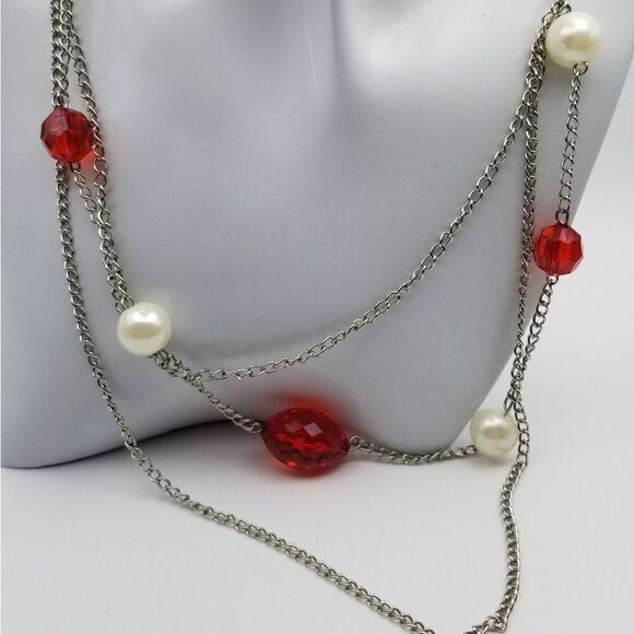 Cupids fool triple strand valentine statement necklace. N235 - Picture 1 of 2